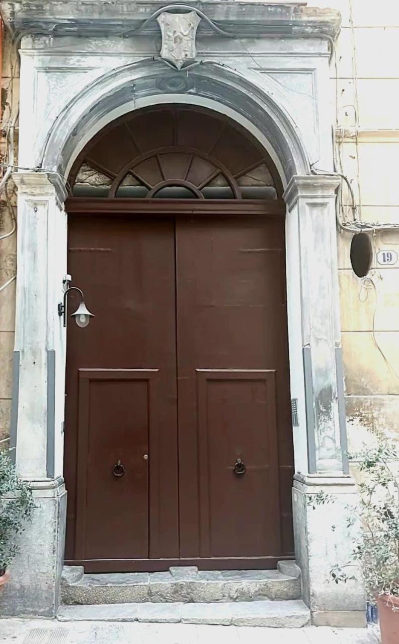 Casa Del Parlamento Διαμέρισμα Παλέρμο Εξωτερικό φωτογραφία